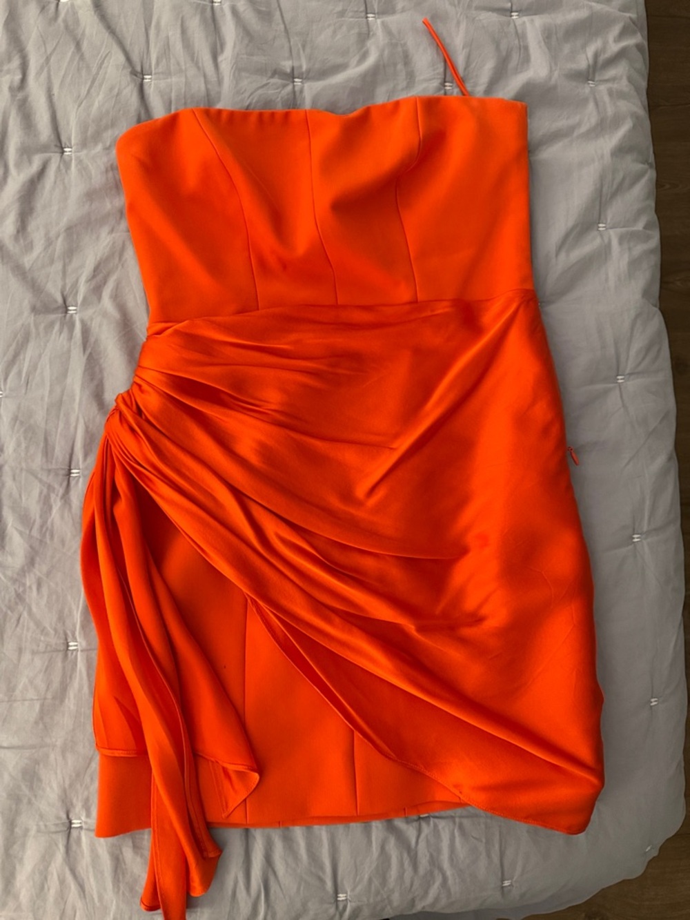 Cinq a sept strapless dress